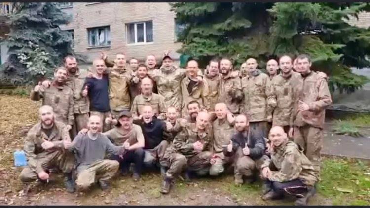 Відбувся черговий обмін військовополоненими: Україна повернула додому 32 захисники