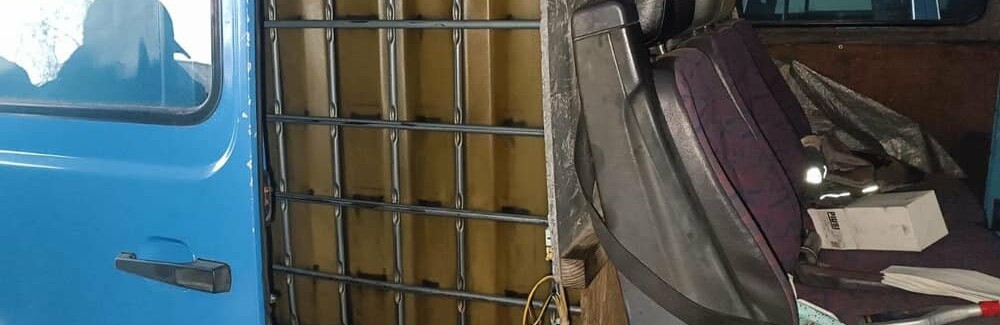 У Новограді молодик організував АЗС на колесах: поліція її вилучила