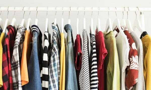 Червоний Хрест у Звягелі збирає одяг для нужденних