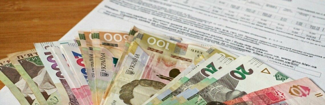 Зі звягельчан примусово не стягатимуть борги за комуналку