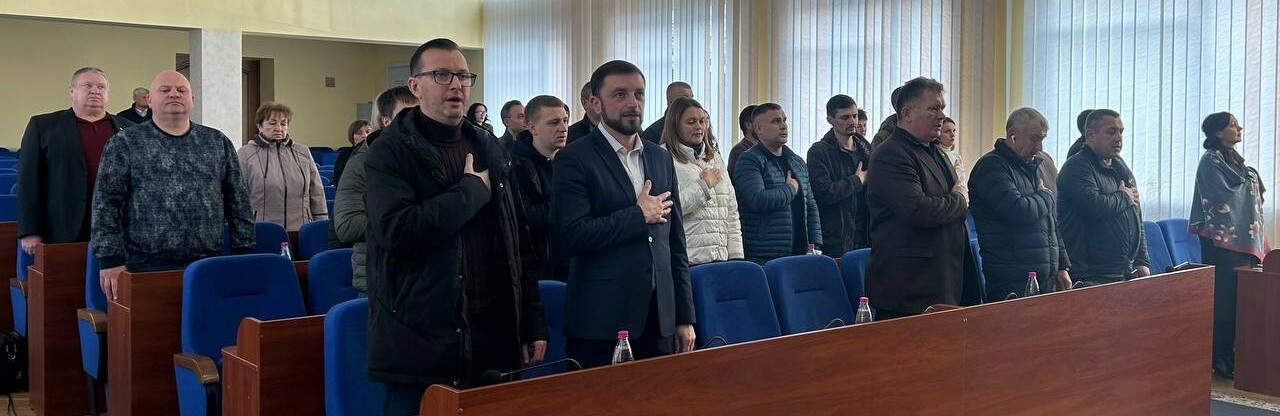 Критика спрацювала: міська рада почала виділяти кошти на пікапи і не тільки