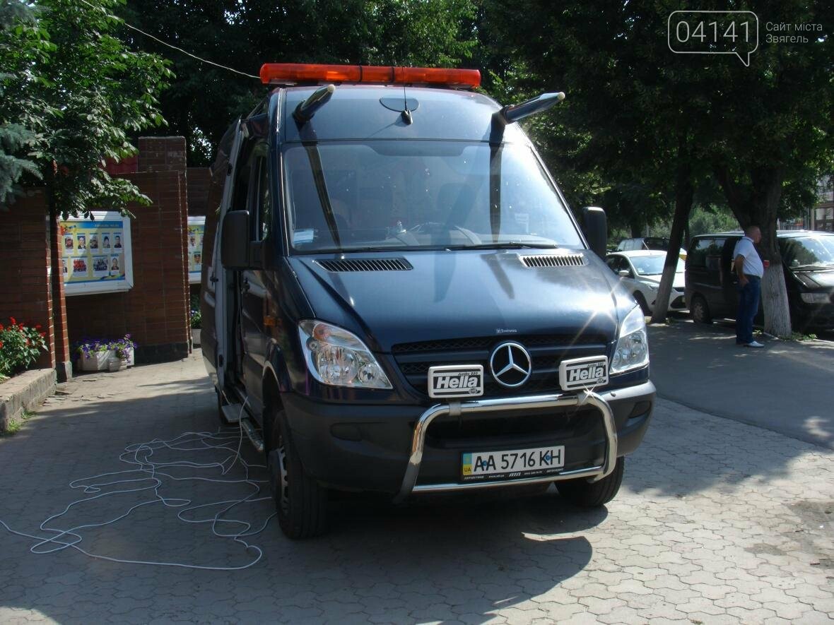 У Новограді-Волинському проводять радіаційну розвідку: При..., фото-2 У Новограді-Волинському проводять радіаційну розвідку: Принеси продукти на перевірку (ФОТО, ВІДЕО), фото-2