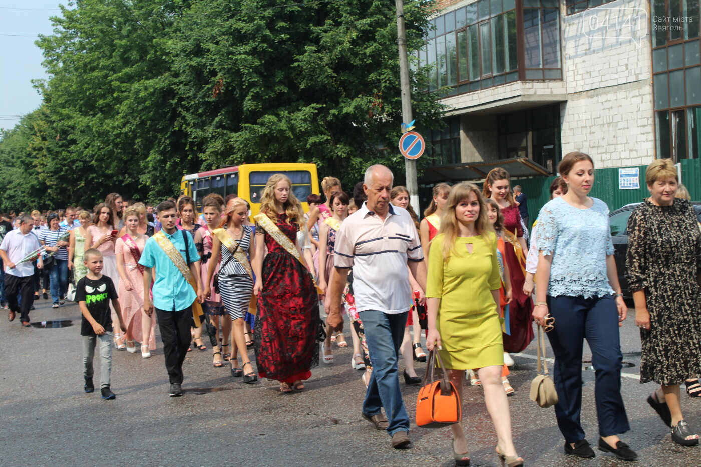 У Новограді-Волинському відбувся випуск студентів професійн..., фото-3 У Новограді-Волинському відбувся випуск студентів професійного училища (ФОТО, ВІДЕО), фото-3
