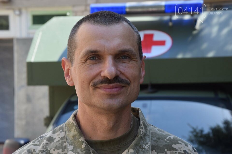 20 років в 30-ій бригаді: Що допомагає військовому-медику,..., фото-1 20 років в 30-ій бригаді: Що допомагає військовому-медику, миротворцю рятувати життя, фото-1