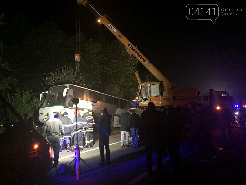 Жертв могло бути більше: Подробиці жахливого ДТП на Новогра..., фото-1 Жертв могло бути більше: Подробиці жахливого ДТП на Новоград-Волинщині в якій загинуло 9 людей, фото-1