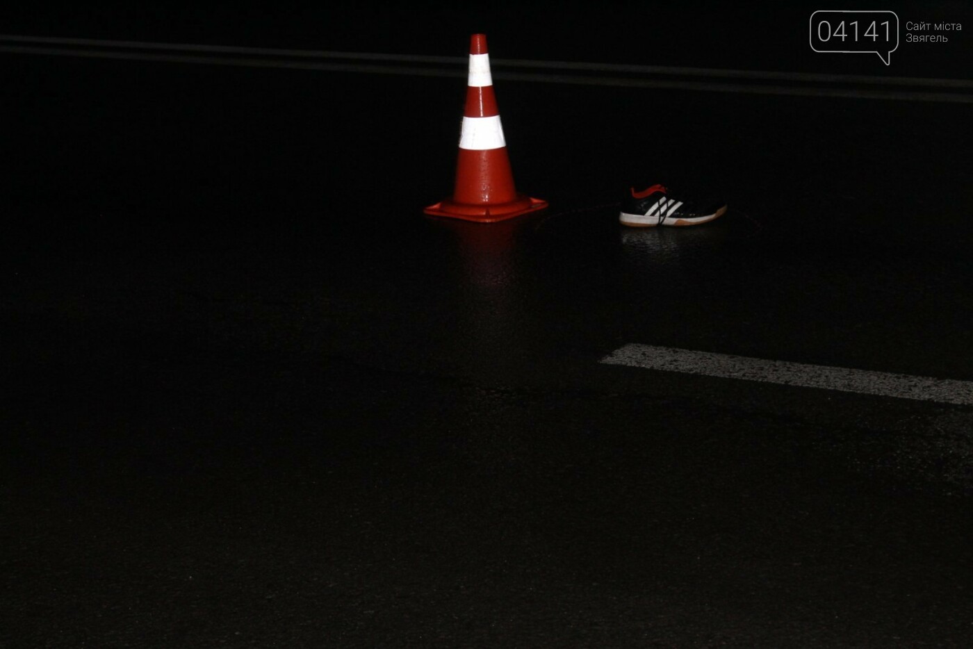 У Новограді водій збив насмерть хлопця та втік з місця приг..., фото-9 У Новограді водій збив насмерть хлопця та втік з місця пригоди (ФОТО, ВІДЕО з місця ДТП), фото-9