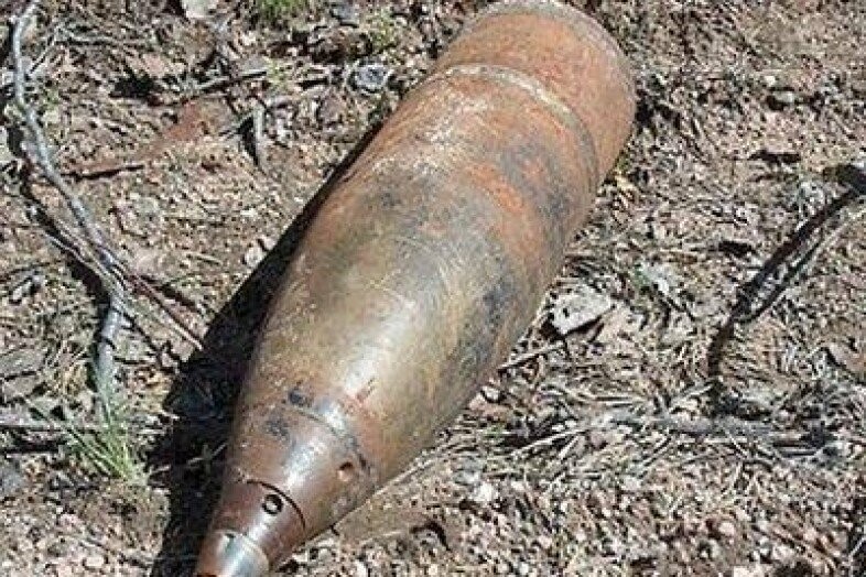 У Новограді-Волинському виявили артилерійський снаряд 152 калібру | Новини