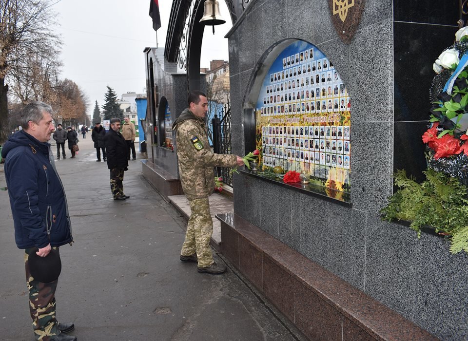 У Новограді-Волинському вшанували воїнів-афганців, фото-2 У Новограді-Волинському вшанували воїнів-афганців, фото-2