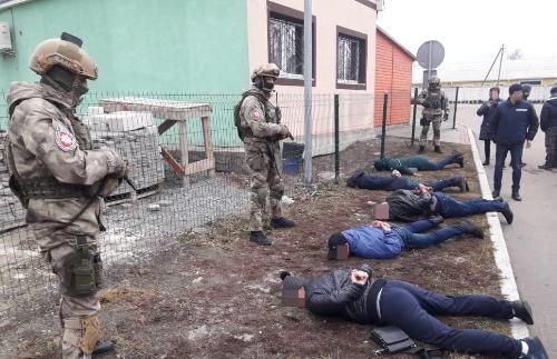 У Новограді-Волинському затримано масштабну банду вимагачів , фото-1 У Новограді-Волинському затримано масштабну банду вимагачів , фото-1