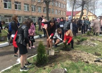 У ліцеї №4 Новограда-Волинського пройшла акція «Творімо добро разом»