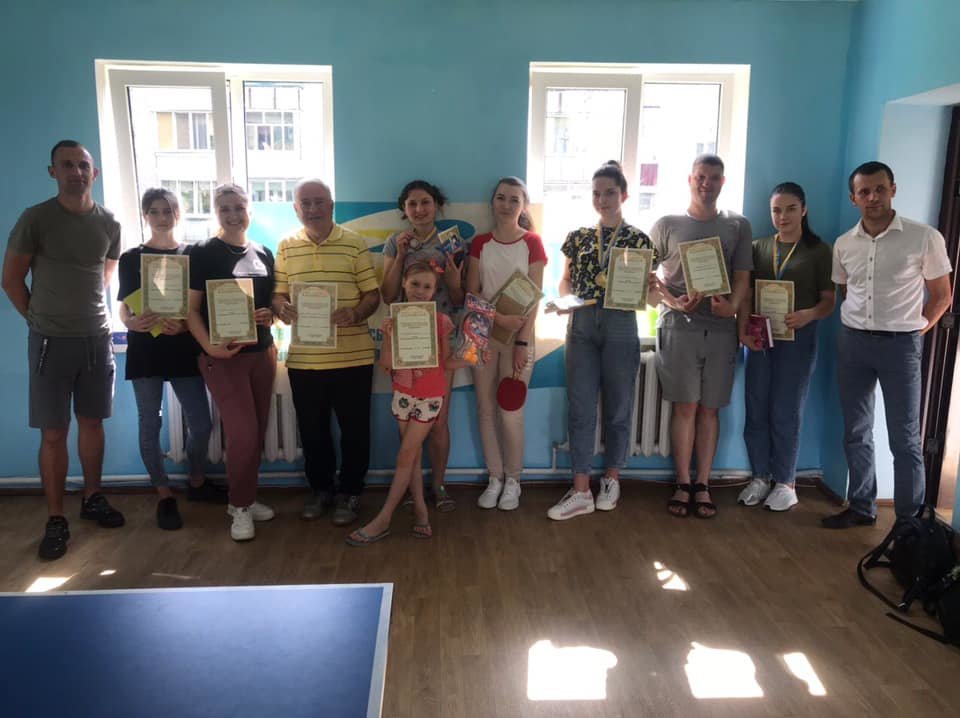 Попри карантин у Новограді жінки грали у настільний теніс:..., фото-1 Попри карантин у Новограді жінки грали у настільний теніс: Хто виборов призові місця , фото-1