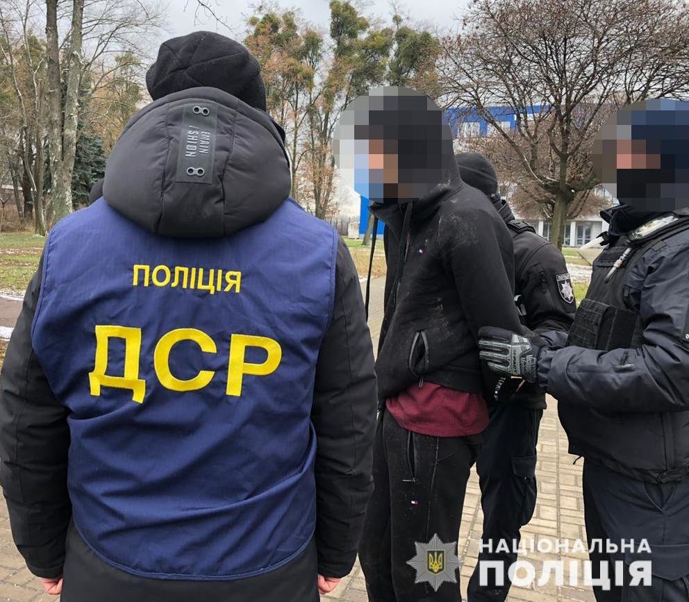 Військовослужбовці одного із розвідувальних батальйонів налагодили наркотрафік на мільйони, фото-2