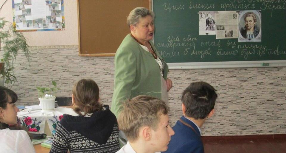 У Новограді-Волинському в гімназії відбувся тематичний день управлі... У Новограді-Волинському в гімназії відбувся тематичний день управління освіти і науки
