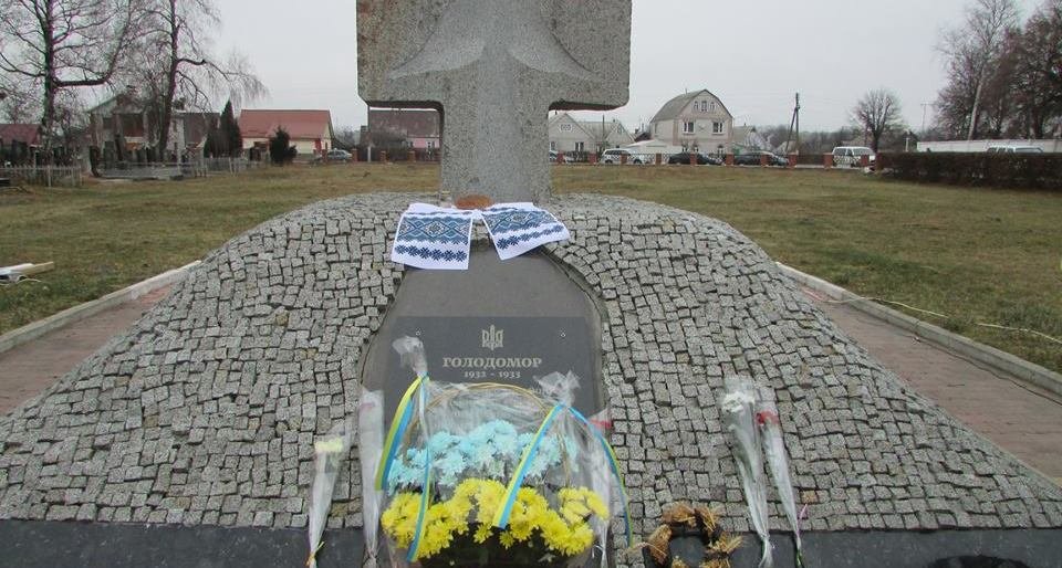 Мітинг-реквієм пам’яті жертв Голодоморів в Україні Мітинг-реквієм пам’яті жертв Голодоморів в Україні, Олександр Сукач