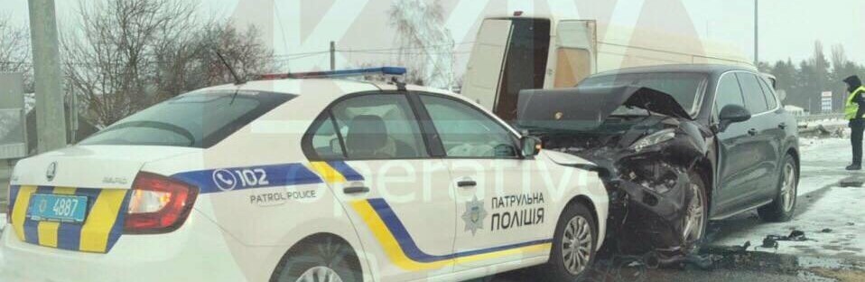 На Житомирській трасі сталося потрійне ДТП за участю машини поліції... На Житомирській трасі сталося потрійне ДТП за участю машини поліції , Олександр Сукач