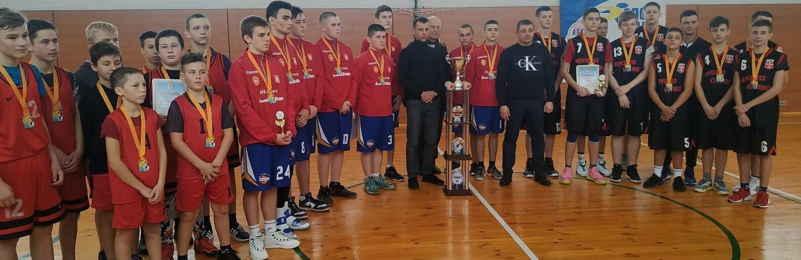 У Новограді-Волинському відбувся відкритий турнір з баскетболу