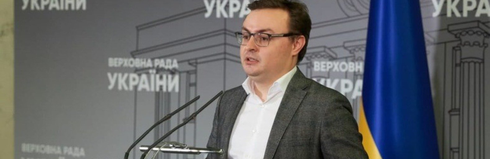 Житомирську обласну організацію партії «Слуга Народу» очолив народн... Житомирську обласну організацію партії «Слуга Народу» очолив народний депутат Арсеній Пушкаренко, Олександр Сукач