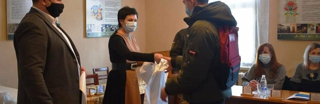 У Новограді відбулися урочисті проводи призовників