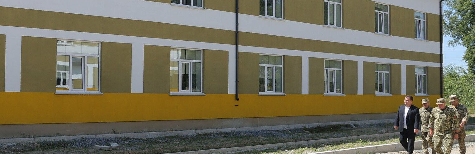 Мільйони гривень привласнили під час будівництва казарм у Новограді-Волинському